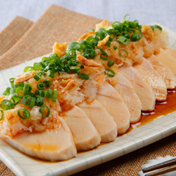 サラダチキンとたっぷりねぎのおろしポン酢