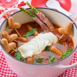 チーズがとろ～り♡マルゲリータ鍋