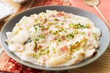 ベーコンと白菜のミルク煮