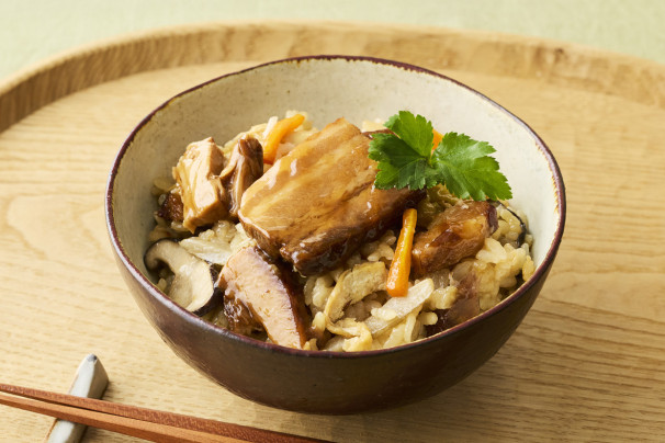 炊飯器で作るもち入り五目おこわ