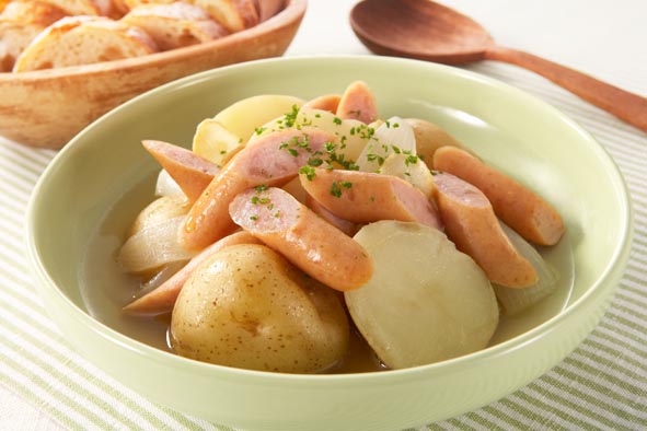 ウインナーと新じゃがの塩ガーリック煮