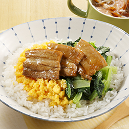 合格煮丼＆ウインナーと春雨のスープ