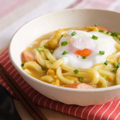 切り餅活用！レンジで簡単カレーうどん