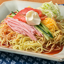 トマト冷麺