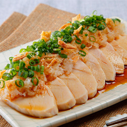 サラダチキンとたっぷりねぎのおろしポン酢